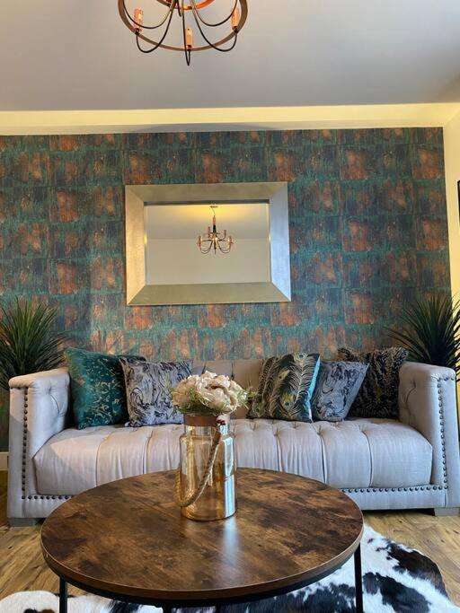 Luxury Riverfront Apartment Newport  Esterno foto