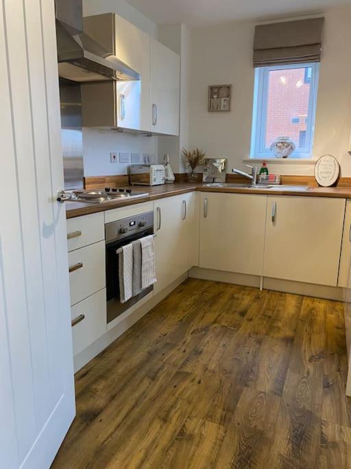 Luxury Riverfront Apartment Newport  Esterno foto